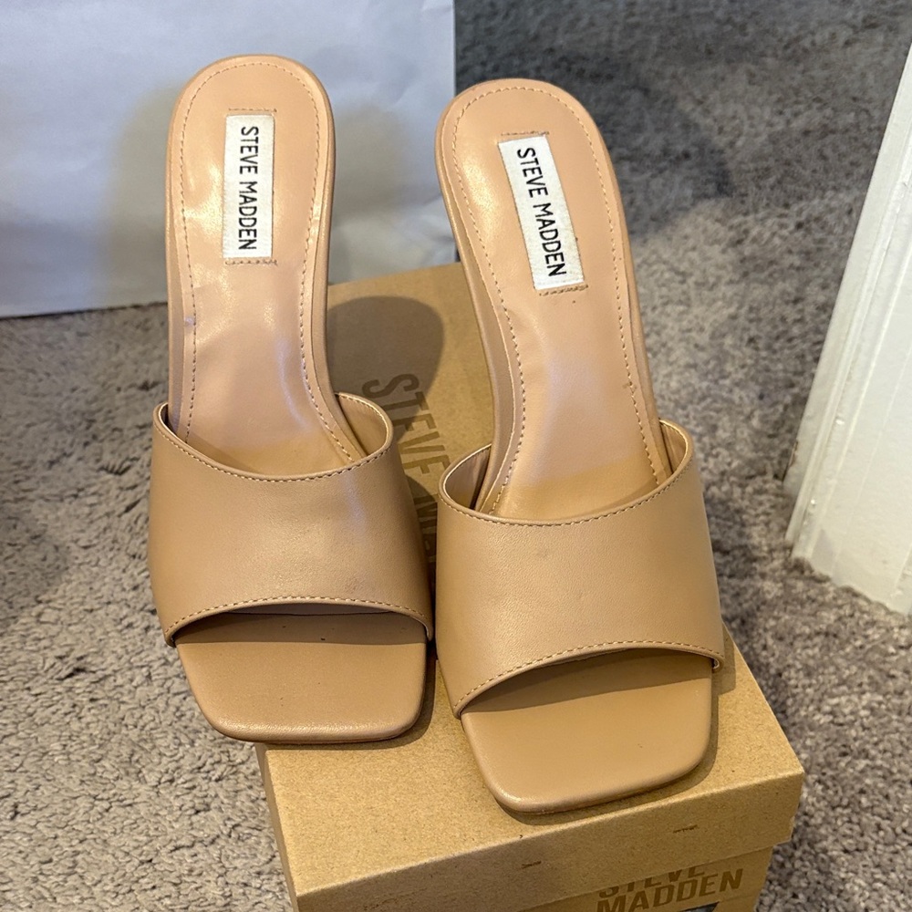 Steve Madden Beige Women's Mules